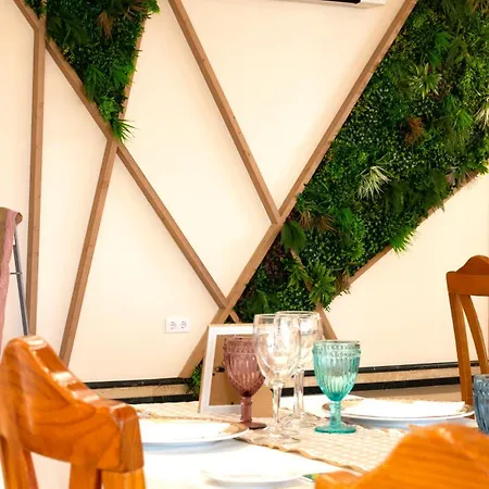 Affittacamere Restaurante El Cary 3*