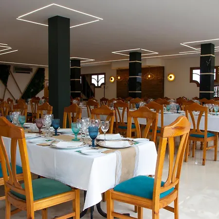 Restaurante El Cary Montemayor