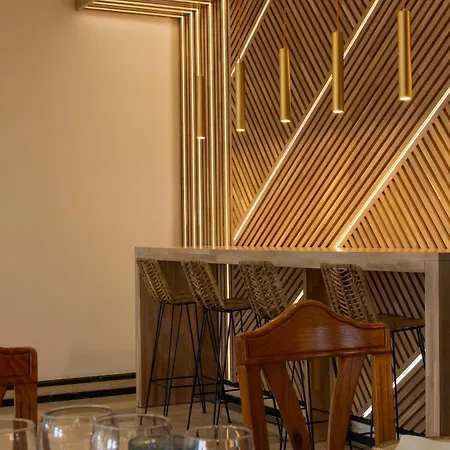 Pensión Restaurante El Cary 3*
